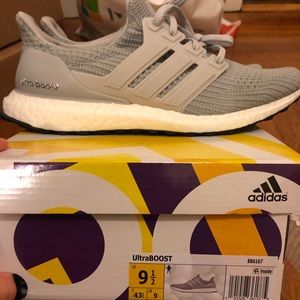 Ultra Boost 4.0 Gray size 9.5